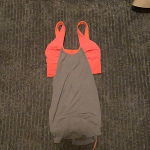Lululemon tank size 4